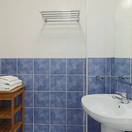C34 - One Bedroom Next To Alcazaba Apartment