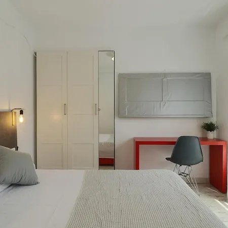 Apartment C34 - One Bedroom Next To Alcazaba Malaga
