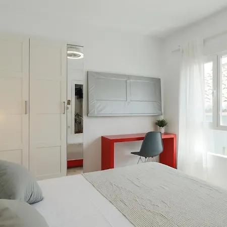 C34 - One Bedroom Next To Alcazaba Apartment *